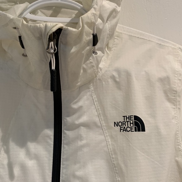Northface rain jacket - Picture 2 of 10